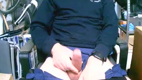 dar12173 online show from April 13, 7:53 am