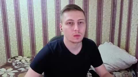 darienlarge online show from January 7, 5:29 pm