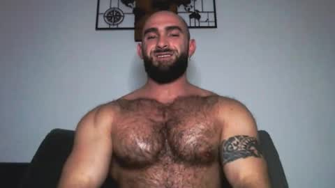 dariomuscle1993 online show from December 20, 9:22 pm