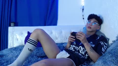 Blake online show from January 14, 1:04 am