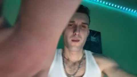 Nick online show from November 24, 8:54 pm