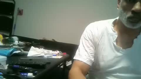 darrin0801 online show from June 2, 8:43 pm