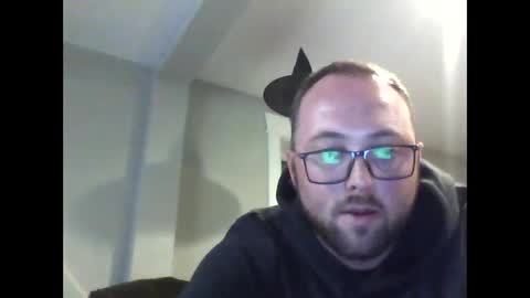 Snapshot of dartanian2024 chatting on October 22, 3:21 am Dartanian online show from October 22, 3:21 am