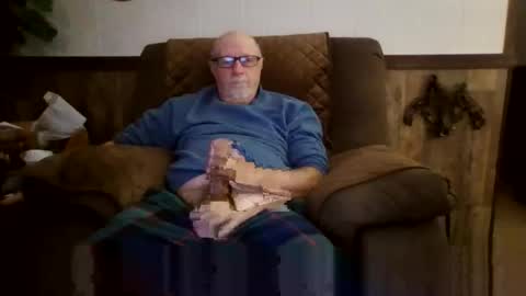 dave571960 online show from October 25, 10:50 am