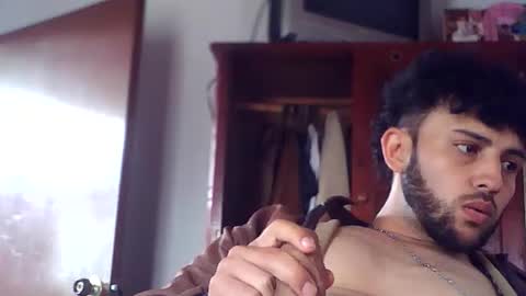 david23vergota online show from August 4, 4:44 pm