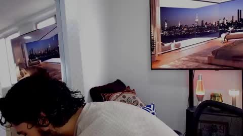 Snapshot of david_johnson372 chatting on January 16, 12:09 pm Hey im David that loves to explore and speak their fantasies. Very open talktative and nice. Feel free to chat with me online show from January 16, 12:09 pm