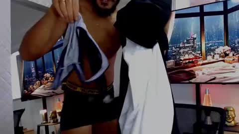 Snapshot of david_johnson372 chatting on January 20, 11:45 am Hey im David that loves to explore and speak their fantasies. Very open talktative and nice. Feel free to chat with me online show from January 20, 11:45 am