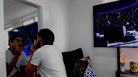Snapshot of david_johnson372 chatting on January 27, 12:05 pm Hey im David that loves to explore and speak their fantasies. Very open talktative and nice. Feel free to chat with me online show from January 27, 12:05 pm