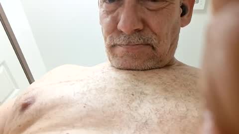 david_stone1969 online show from August 3, 10:32 am