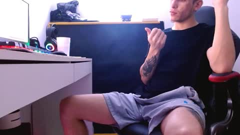 davidsalazar33 online show from March 4, 6:48 pm