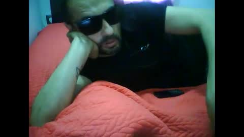 davidsuizo online show from April 6, 1:01 pm