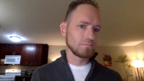 Snapshot of davidwilcox1982 chatting on October 17, 12:47 am Dave online show from October 17, 12:47 am