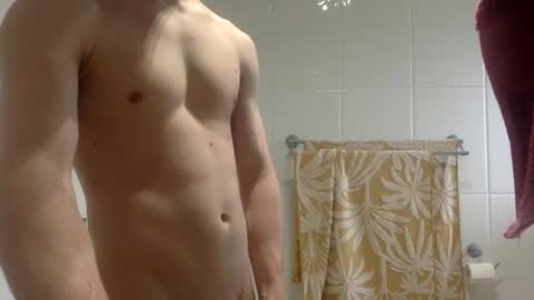 Snapshot of davidwill1 chatting on December 6, 4:14 am davidwill1 online show from December 6, 4:14 am
