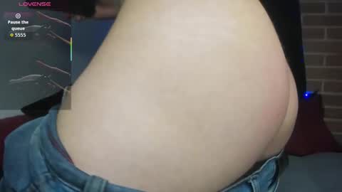 davidx_x21 online show from March 18, 7:44 am