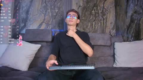 David online show from February 18, 8:39 pm