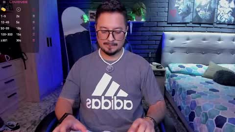 David Evans online show from April 24, 3:09 am