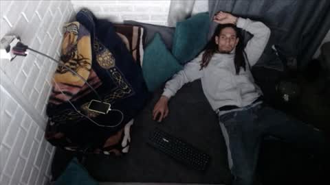 DAVILS online show from December 17, 4:09 am