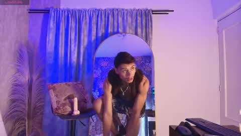 Davis online show from April 15, 11:43 am