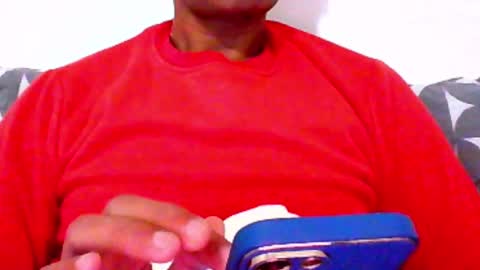 Snapshot of deepak4ualways chatting on January 6, 2:25 pm sandy4umylove2014 online show from January 6, 2:25 pm