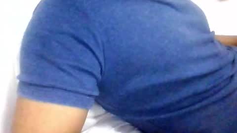 Snapshot of deepak4ualways chatting on October 10, 5:40 pm sandy4umylove2014 online show from October 10, 5:40 pm