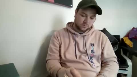 Snapshot of dekumate chatting on March 10, 10:28 am dekumate online show from March 10, 10:28 am