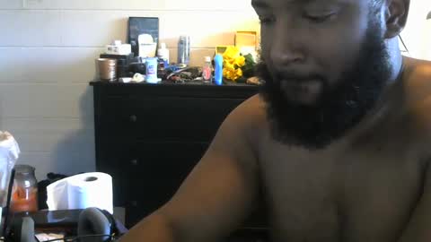 Snapshot of delta7012 chatting on December 3, 4:17 pm delta7012 online show from December 3, 4:17 pm