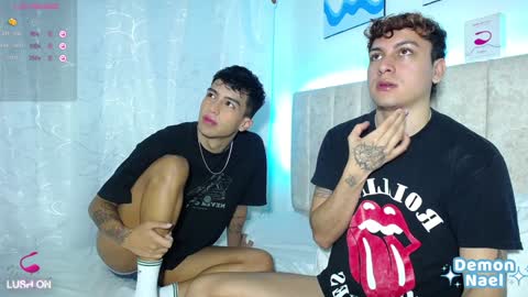 Snapshot of demonael chatting on January 8, 3:08 am Juan Gabriel Independent Models 3 online show from January 8, 3:08 am