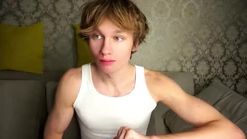 Dave19  online show from February 4, 5:35 am