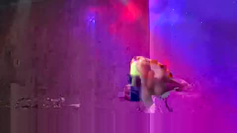 den2807 online show from March 25, 7:23 am