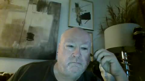 Snapshot of denboisvin2043 chatting on October 25, 11:23 am denboisvin2043 online show from October 25, 11:23 am
