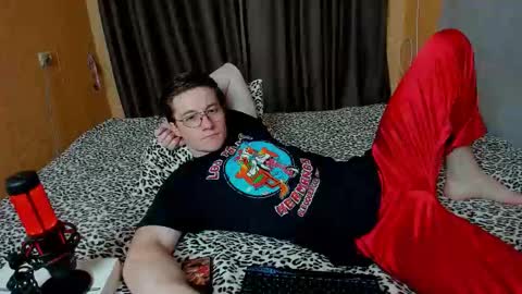 Deni online show from March 19, 7:50 pm