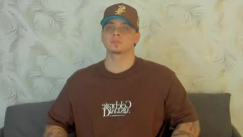 dennis munera online show from December 28, 10:36 am