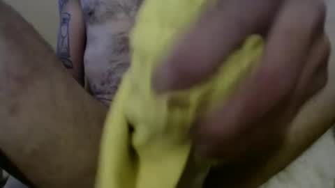 dennishungwell online show from December 8, 4:39 pm