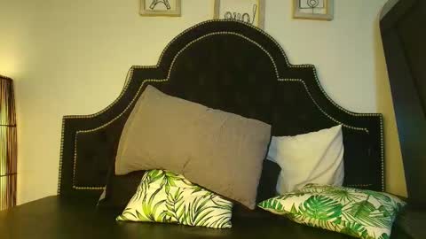 denzelrios online show from February 5, 10:50 pm