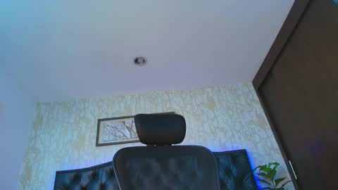 denzelrios online show from March 10, 3:23 am