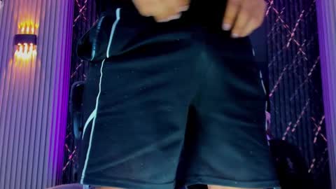 dereck_bbc online show from January 11, 6:55 pm