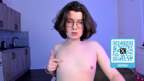 Derek online show from March 9, 8:03 pm