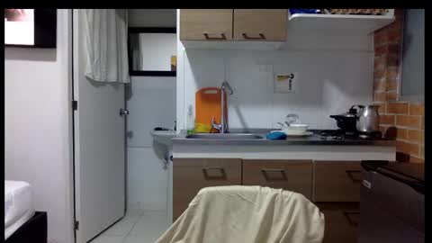 Derek smiith online show from December 22, 11:22 am