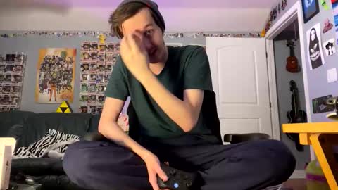 derekdings online show from January 5, 5:27 pm