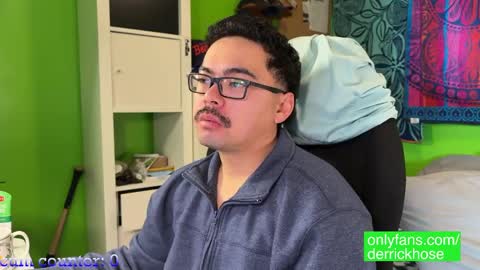 Derrick Hose online show from January 11, 3:52 pm