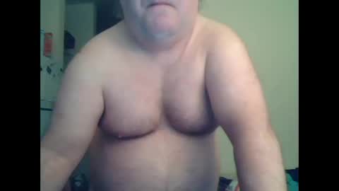 derrickkearley2055 online show from February 3, 2:36 am