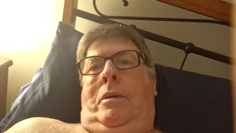 Desmon1958 online show from April 6, 12:28 pm