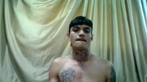 destrozacucas5000 online show from November 27, 8:34 pm