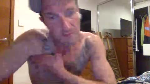 deusemcee92 online show from April 19, 2:49 pm