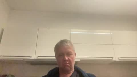 Devon online show from February 23, 12:45 am