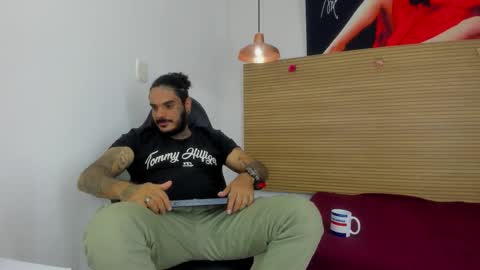 dhaian online show from November 28, 8:55 pm