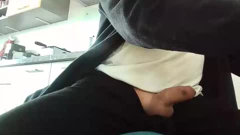 diablotin35 online show from February 11, 9:47 am