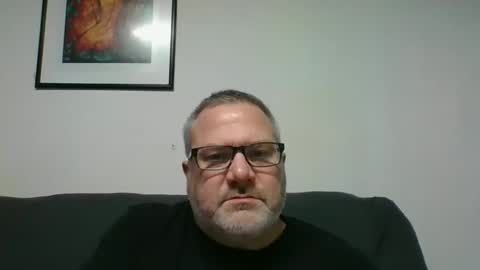 Snapshot of diamond_couple_82 chatting on December 27, 5:42 am diamond_couple_82 online show from December 27, 5:42 am