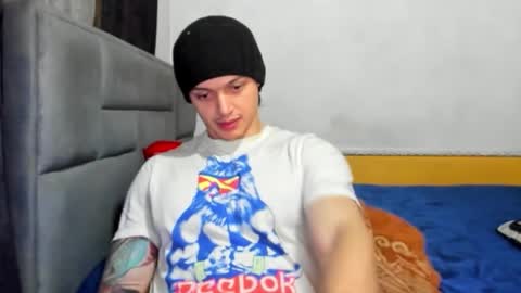 jhon online show from March 4, 7:10 pm