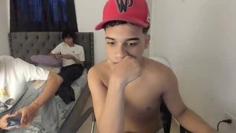 dick_master17 online show from November 7, 11:46 am